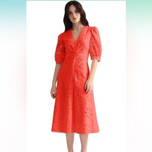 Maggy London Women's V-Neck Twist Front Eyelet Dress